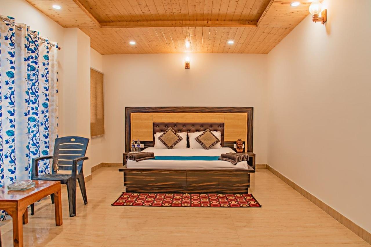 Mystic Kasauli I Pvt Balcony I Peacefull Area I Serviced Apt I By Exotic Stays Exteriér fotografie